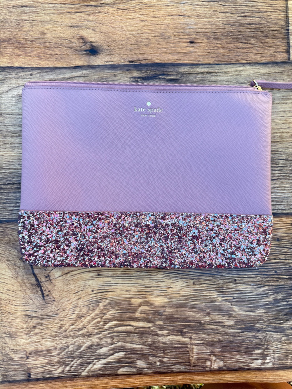 Kate Spade Greta Court Gia Glitter Pouch in Dusty Peony